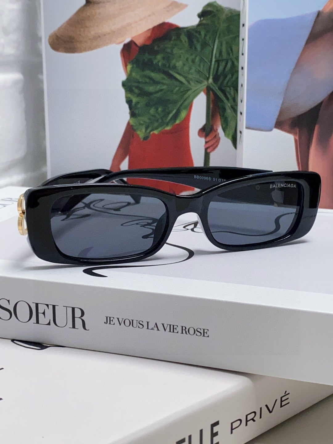 Balenciaga Rectangular Orange Lens Sunglasses for Men & Women - 358651 - detail image 3