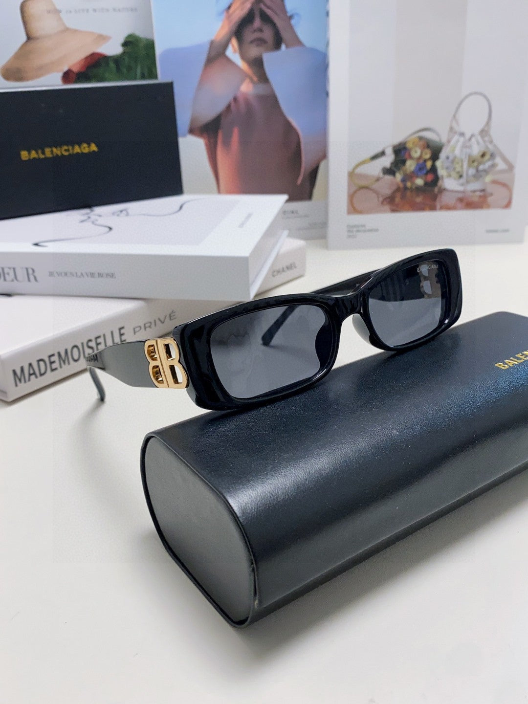 Balenciaga Rectangular Orange Lens Sunglasses for Men & Women - 358651 - detail image 9