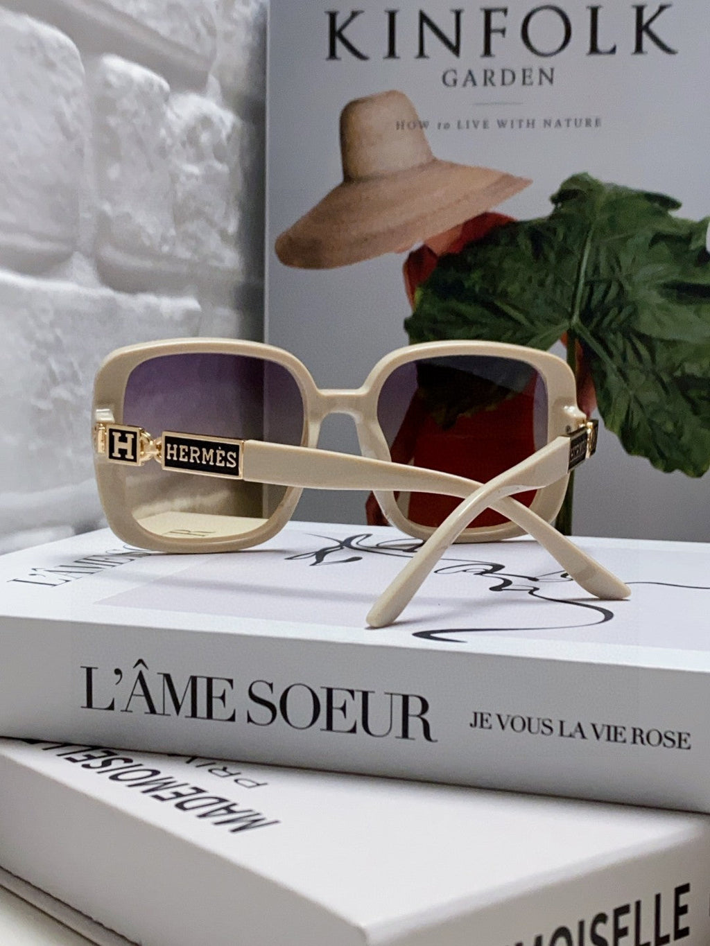 Hermès Polarized Square Brown Lens Sunglasses for Women - 358919 - detail image 2