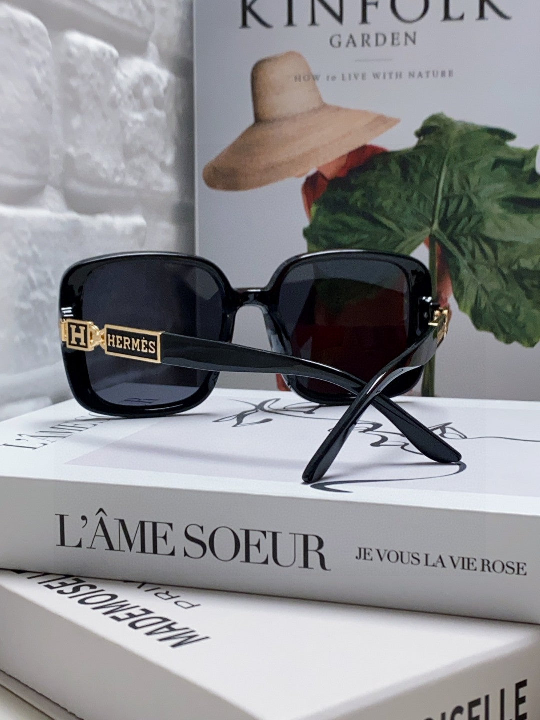Hermès Polarized Square Black Lens Sunglasses for Women - 433002