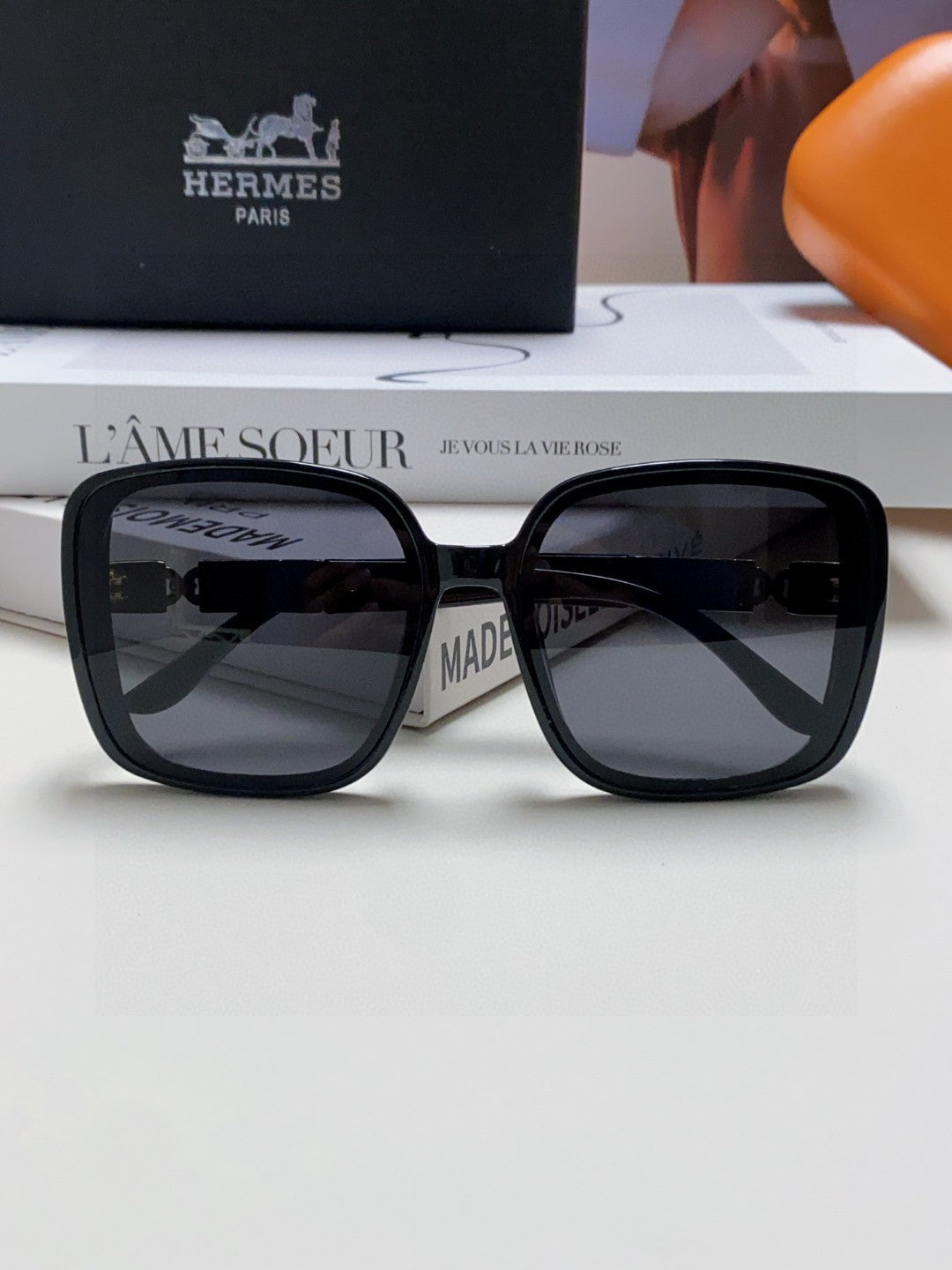 Hermès Polarized Square Black Lens Sunglasses for Women - 433002 - detail image 5