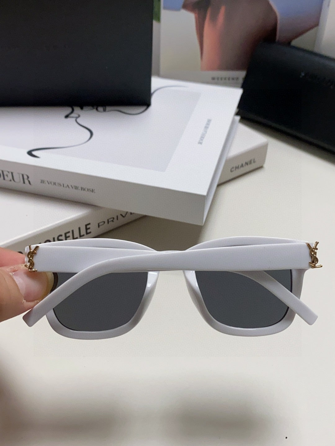 Saint Laurent Fashion Blue Lens Sunglasses for Women - detail image 3