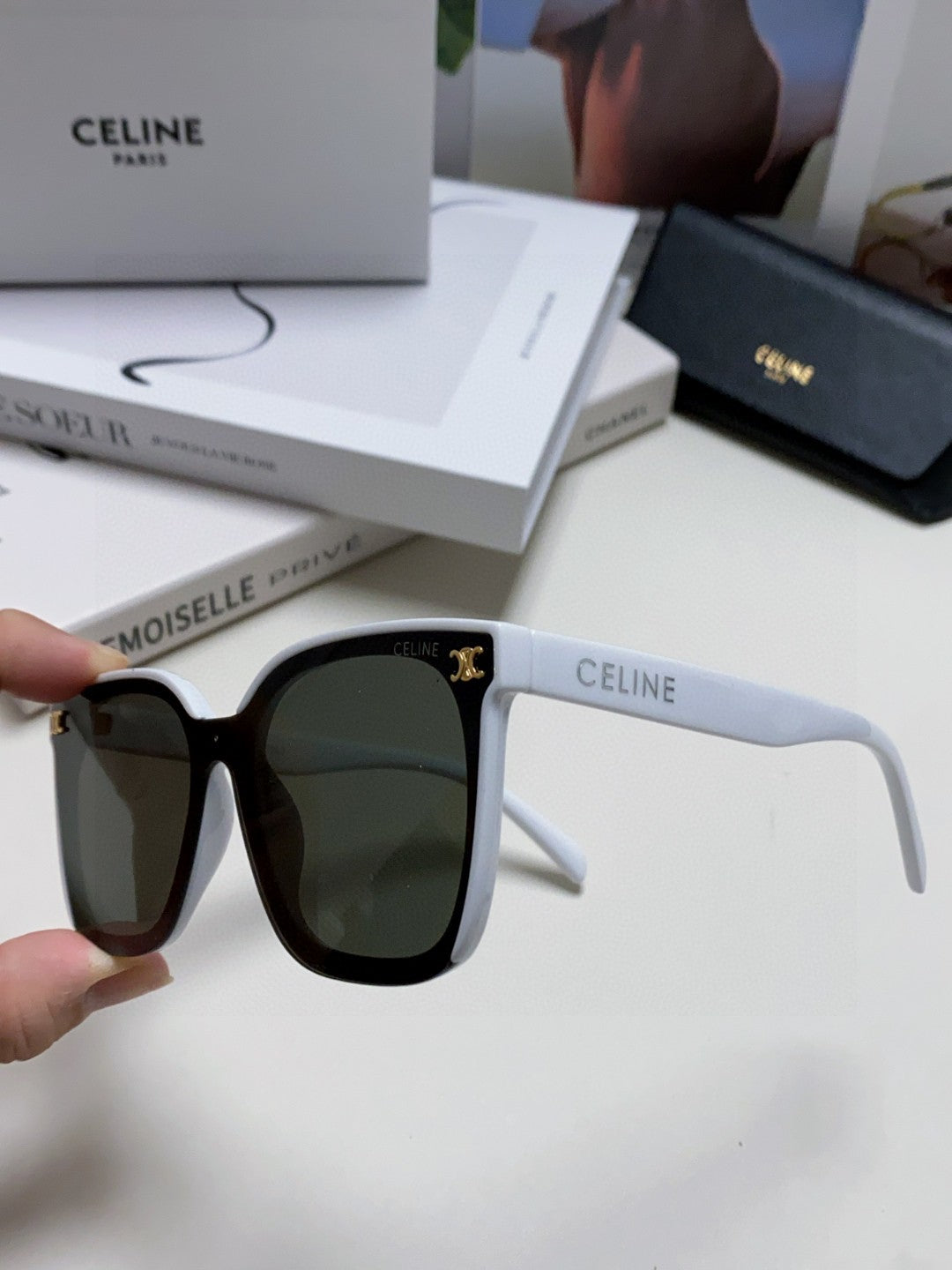 Celine Fashion Gray Lens Sunglasses for Men & Women - 415647 - detail image 5