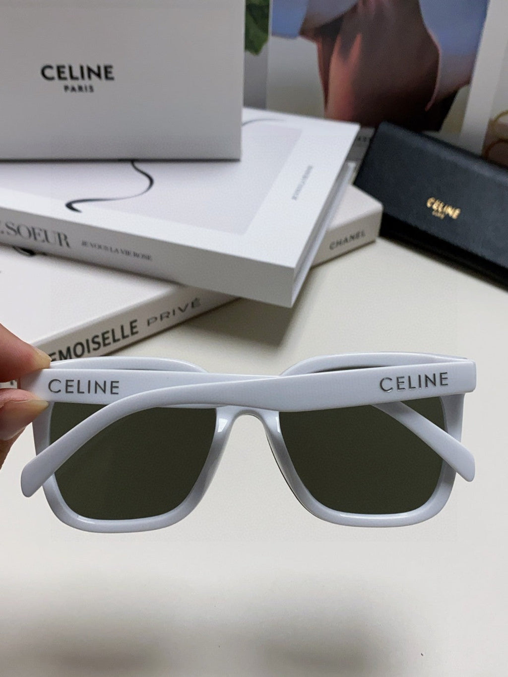 Celine Fashion Gray Lens Sunglasses for Men & Women - 415647 - detail image 4