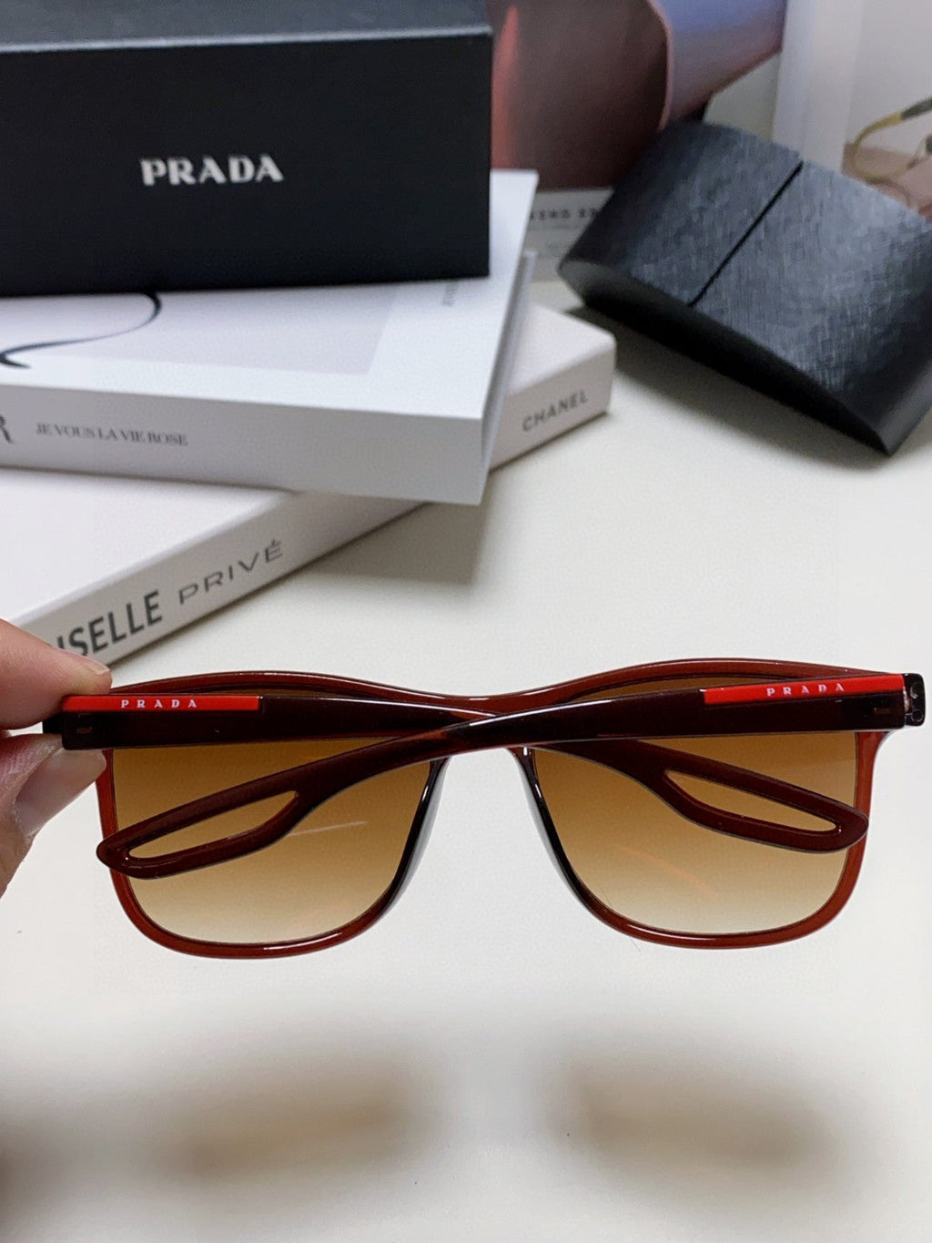 Prada Polarized Fashion Brown Lens Sunglasses for Men & Women - 415707 - detail image 4