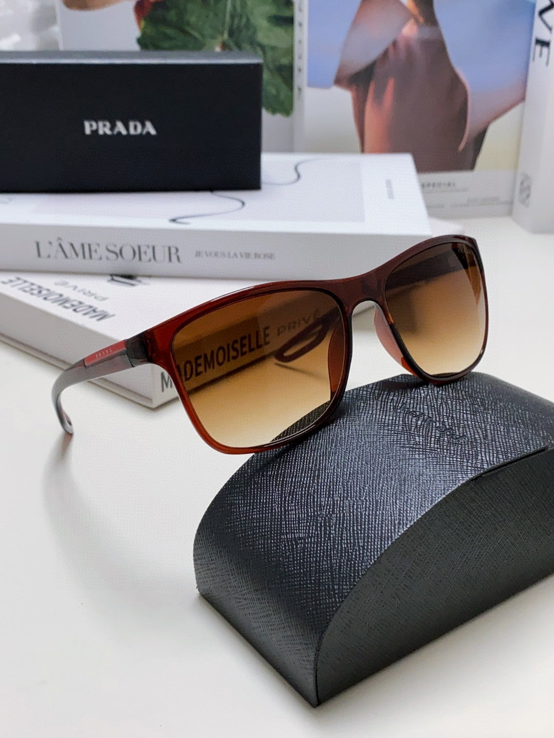 Prada Polarized Fashion Brown Lens Sunglasses for Men & Women - 415707 - detail image 7