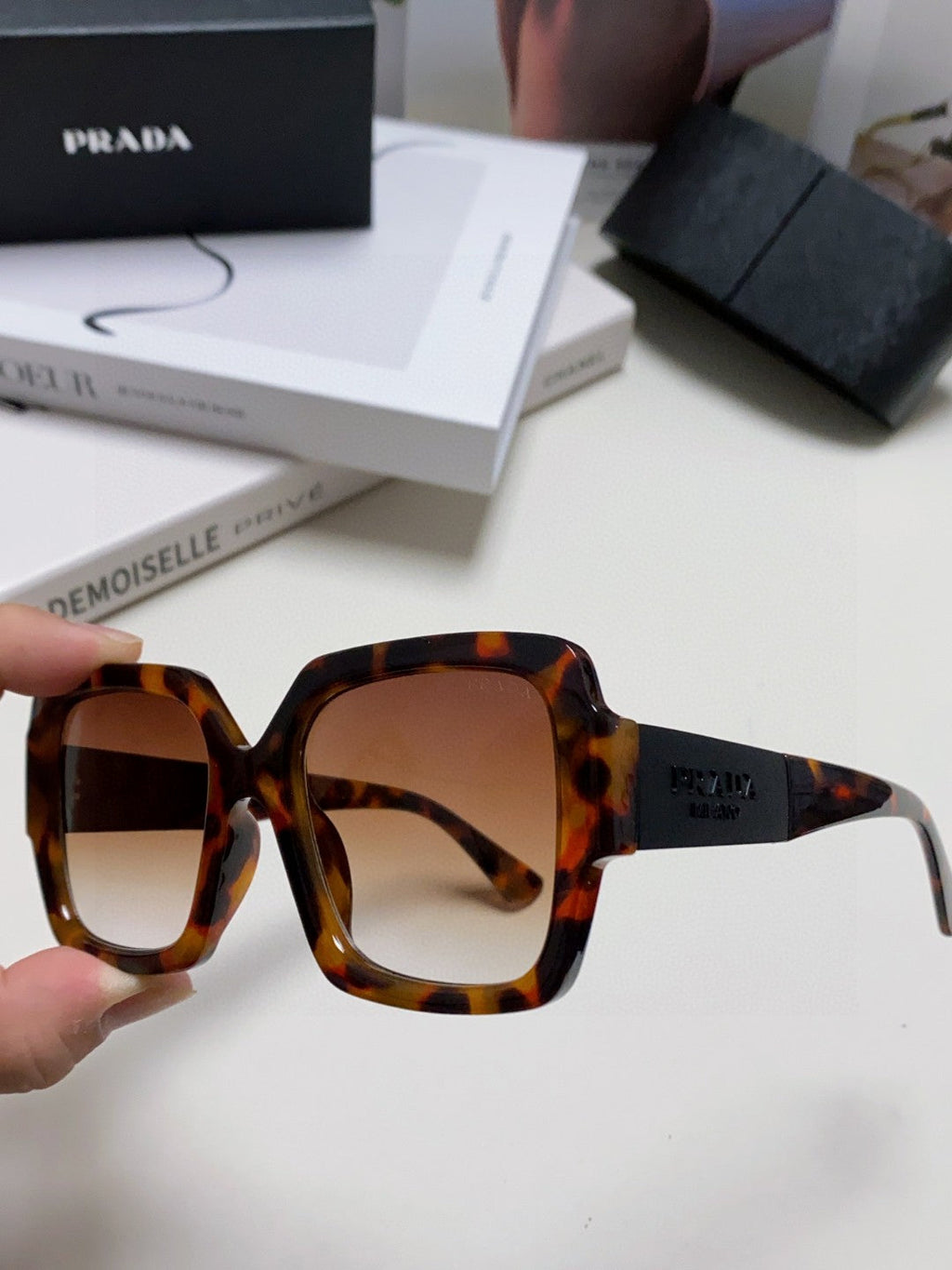 Prada Fashion Brown Lens Sunglasses for Men & Women - 415715 - detail image 7