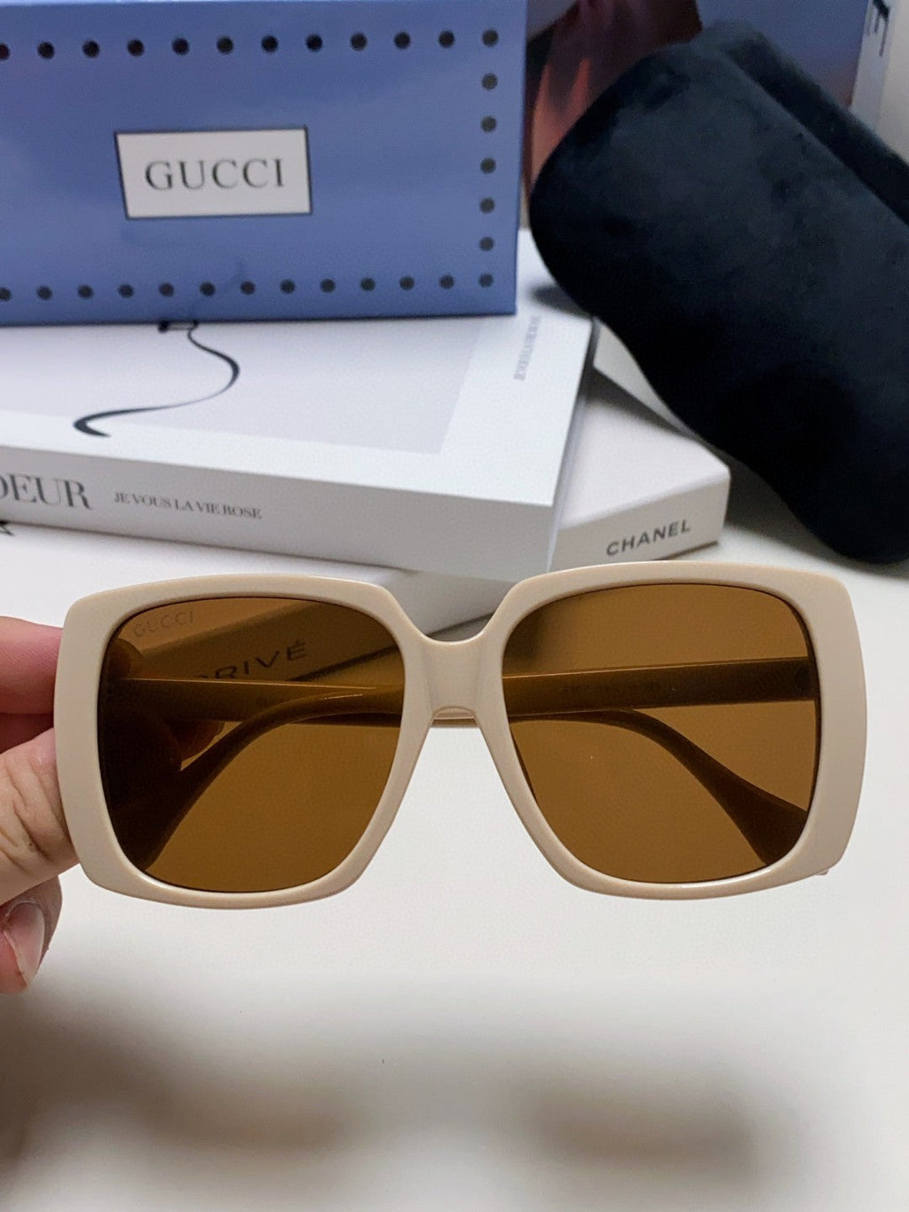Gucci Oversized Brown Lens Sunglasses for Women - 493348 - detail image 3