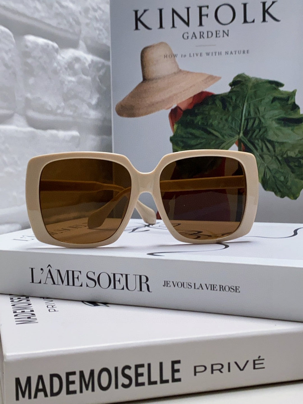 Gucci Oversized Brown Lens Sunglasses for Women - 493348