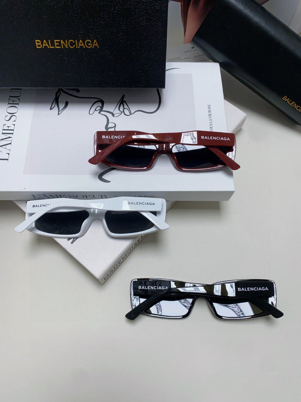 Balenciaga Rectangular Gray Lens Sunglasses for Men & Women - 382921 - detail image 8