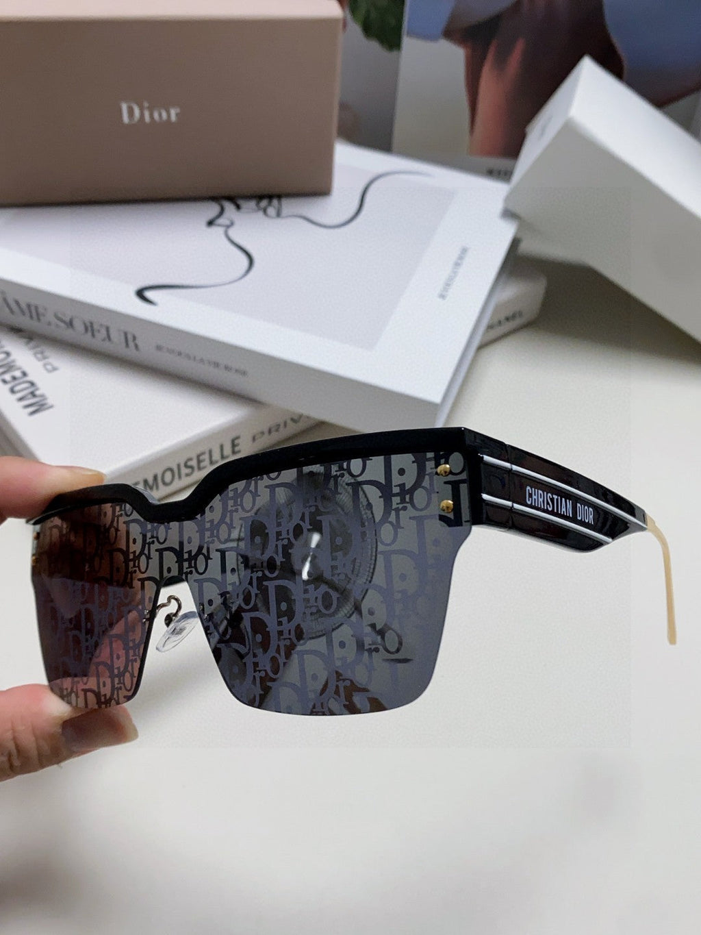 Dior Fashion Red Lens Sunglasses for Men & Women - 382444 - detail image 5