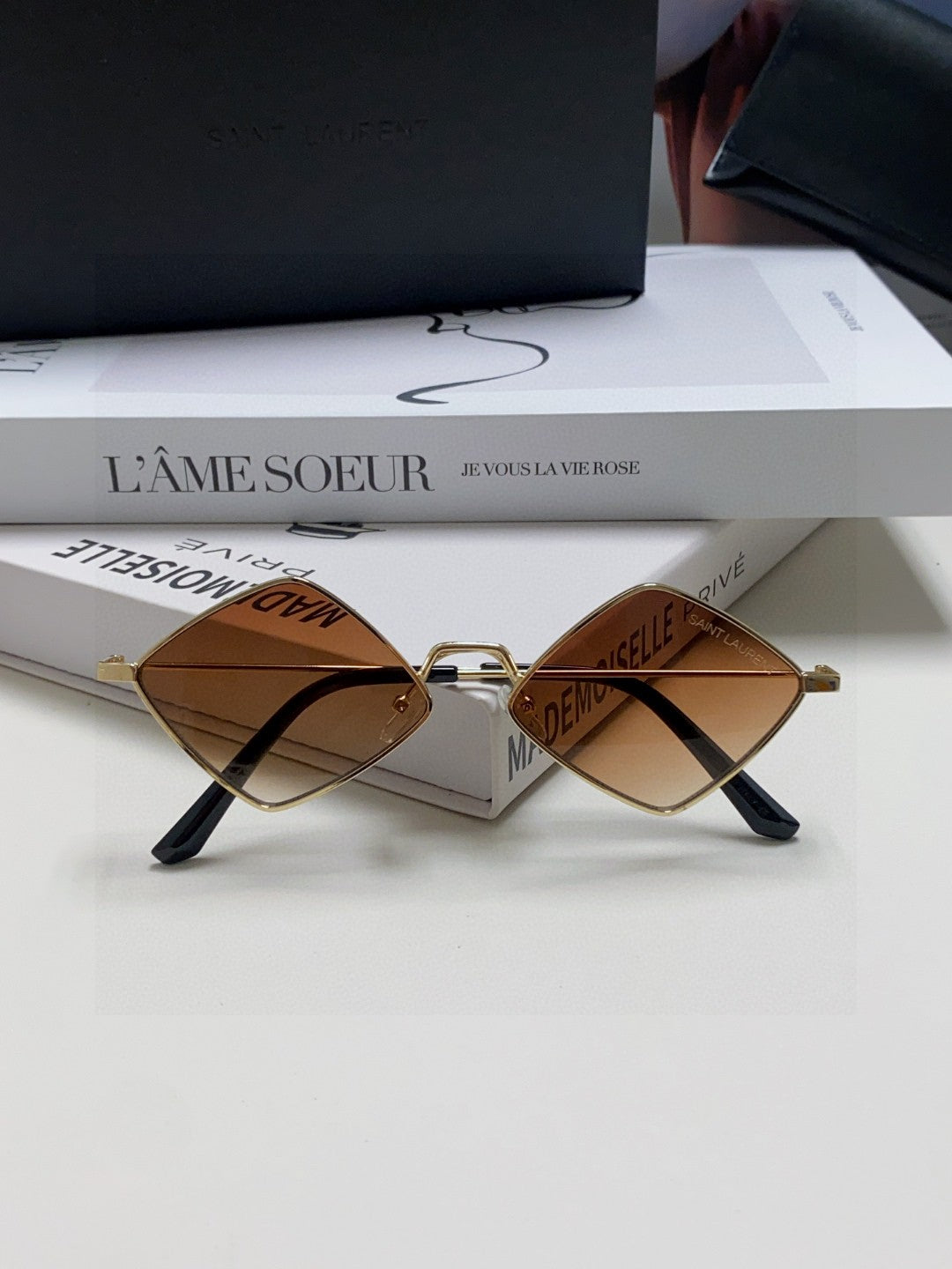 Saint Laurent Fashion Gray Lens Sunglasses for Women - 415557 - detail image 5