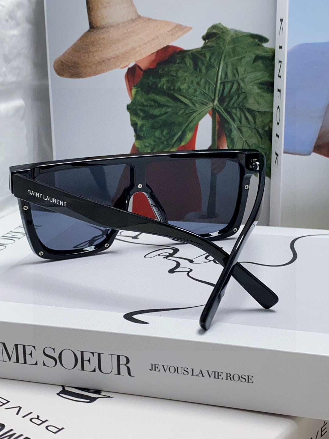 Saint Laurent Acetate Oversized Black Lens Sunglasses for Men & Women - 415563 - detail image 4