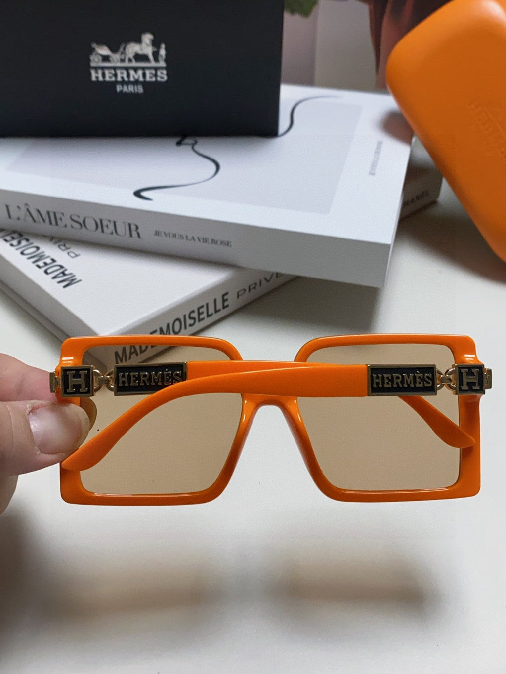 Hermès Square Brown Lens Sunglasses for Women - detail image 4