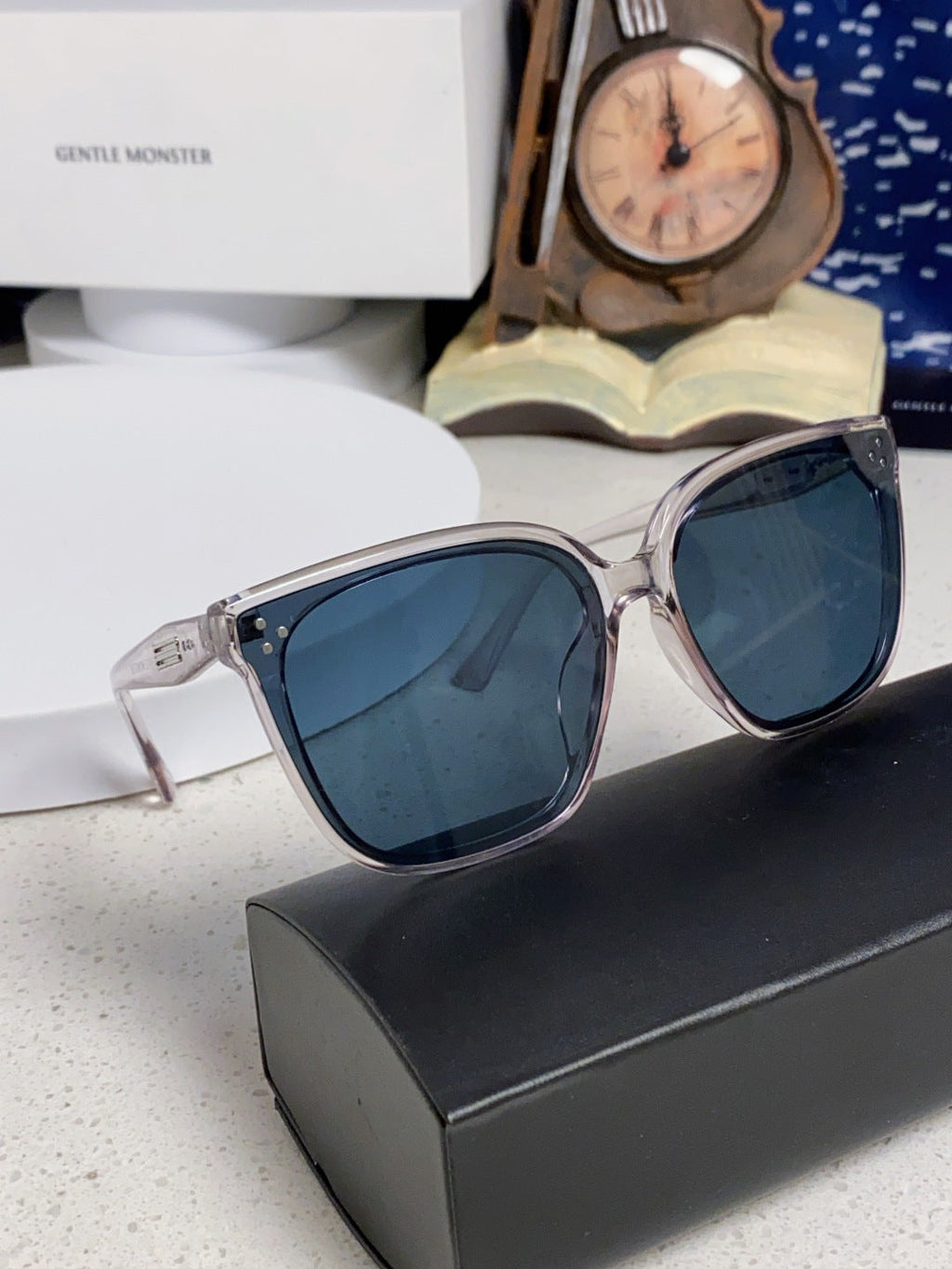 Gentle Monster PALETTE Fashion Black Lens Sunglasses for Men & Women - 399394 - detail image 10