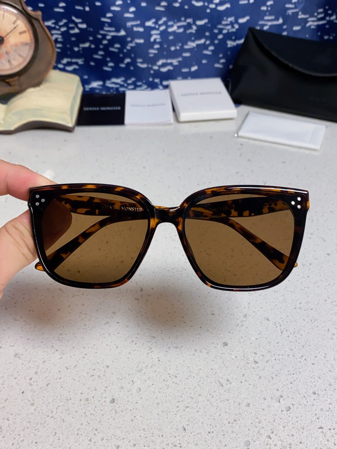 Gentle Monster PALETTE Fashion Brown Lens Sunglasses for Men & Women - detail image 4