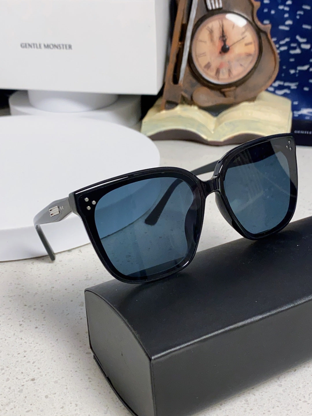 Gentle Monster PALETTE Fashion Black Lens Sunglasses for Men & Women - detail image 11