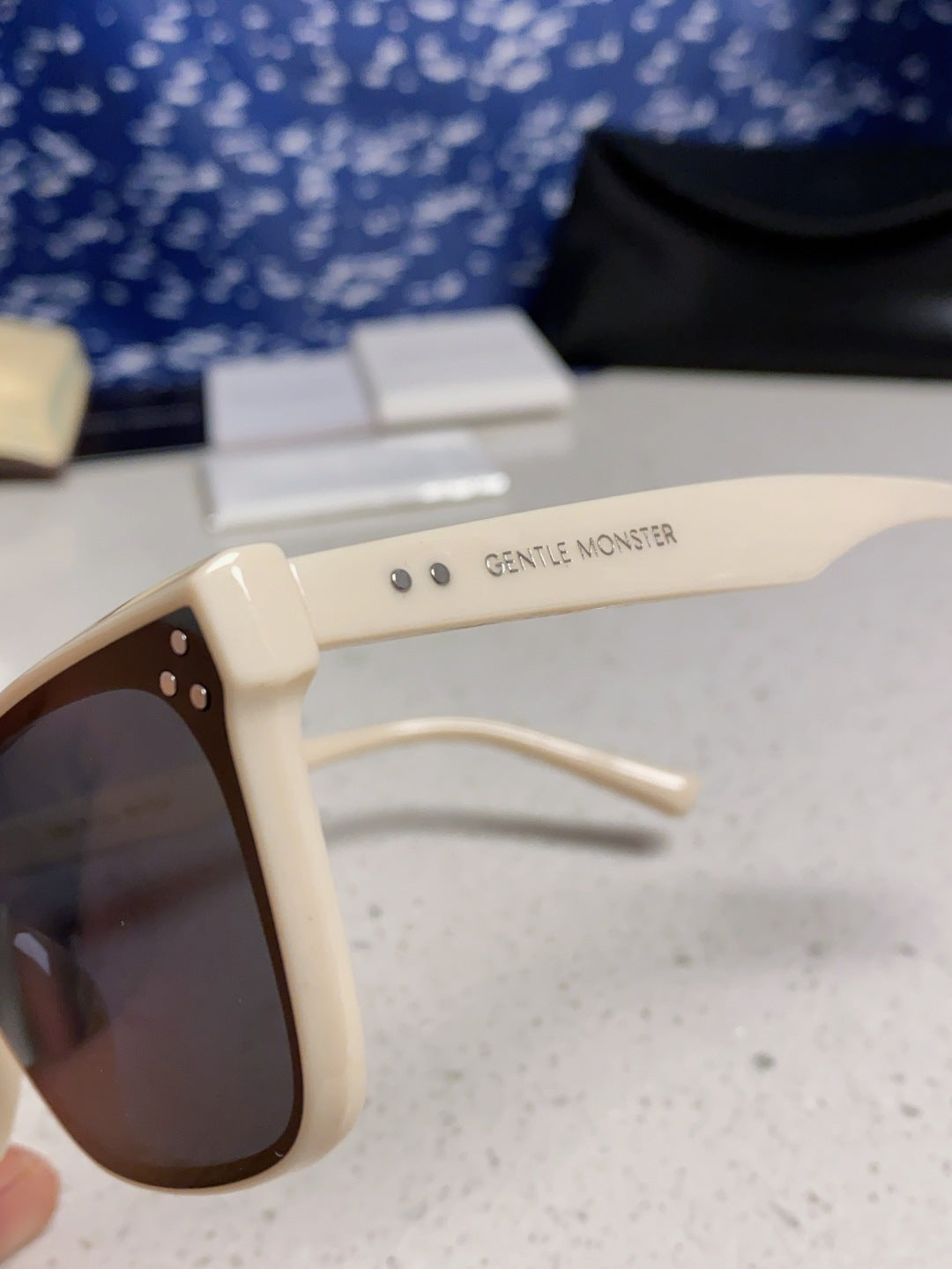 Gentle Monster SOLBEI Metal Fashion Blue Lens Sunglasses for Women - detail image 7