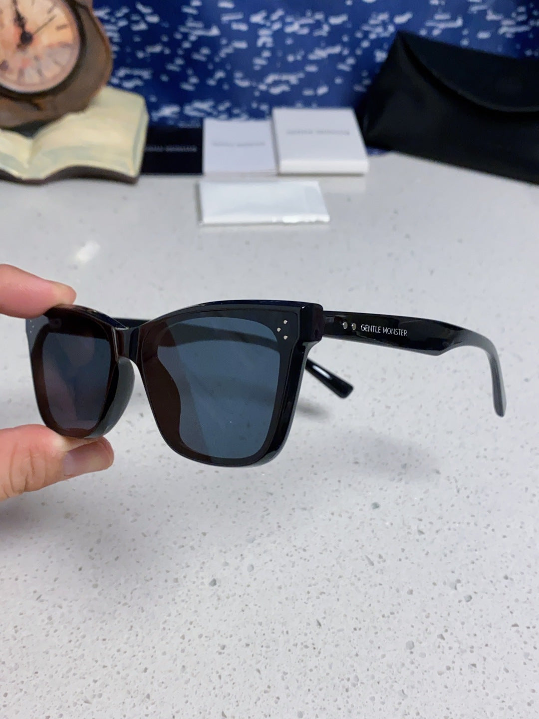 Gentle Monster SOLBEI Metal Fashion Black Lens Sunglasses for Women - detail image 6