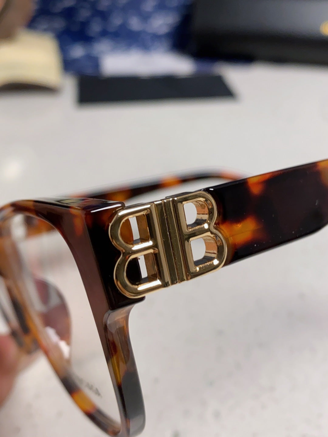 Balenciaga Folding Square Red Lens Sunglasses for Men & Women - 416118 - detail image 6
