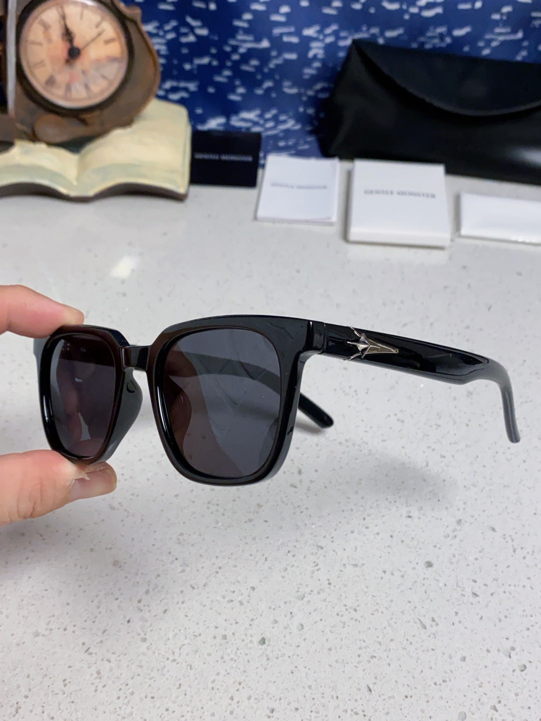 Gentle Monster TR1076 Fashion Black Lens Sunglasses for Men & Women - detail image 6