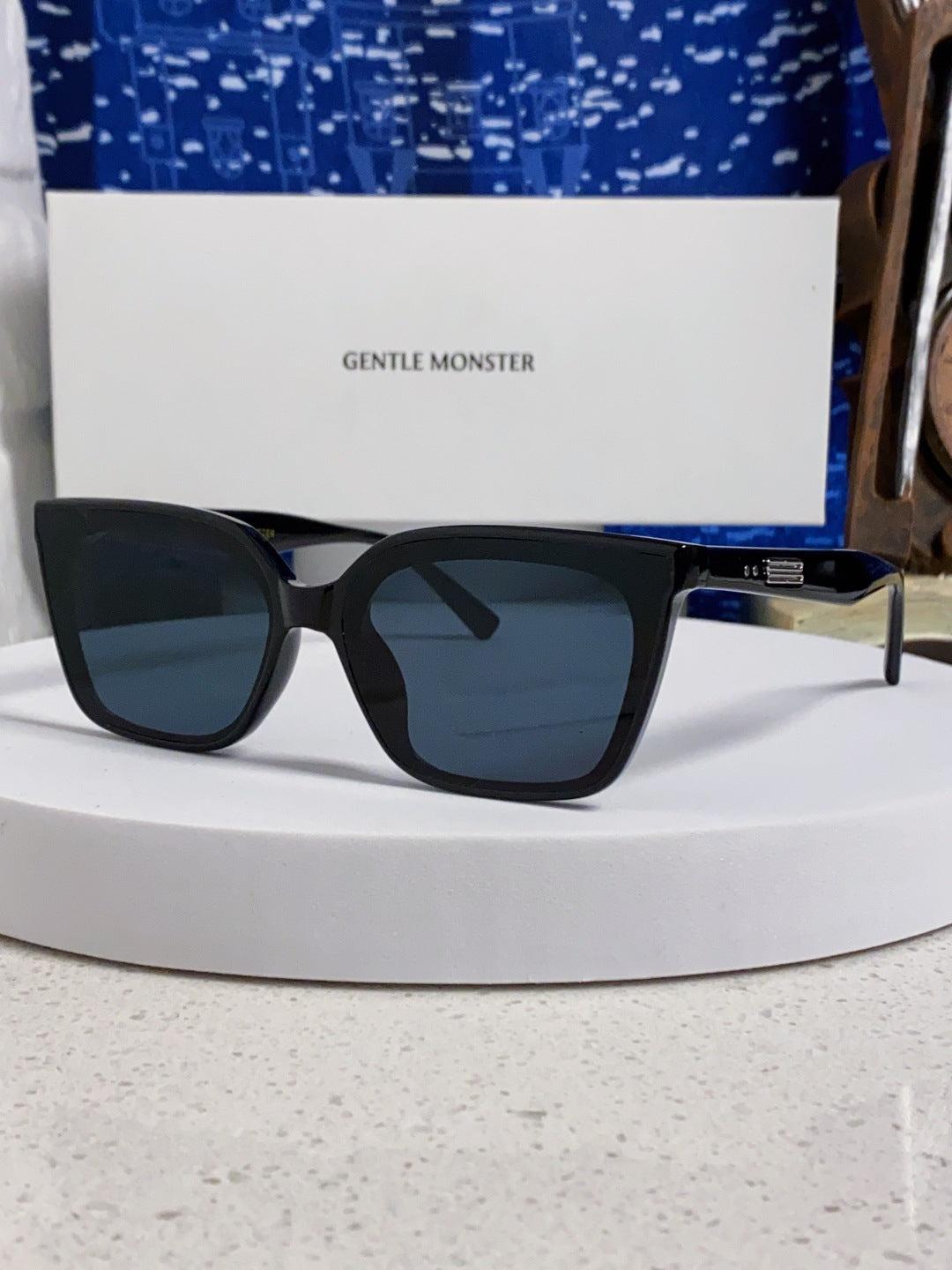 Gentle Monster MONOO Polarized Square Black Lens Sunglasses for Men & - 432946