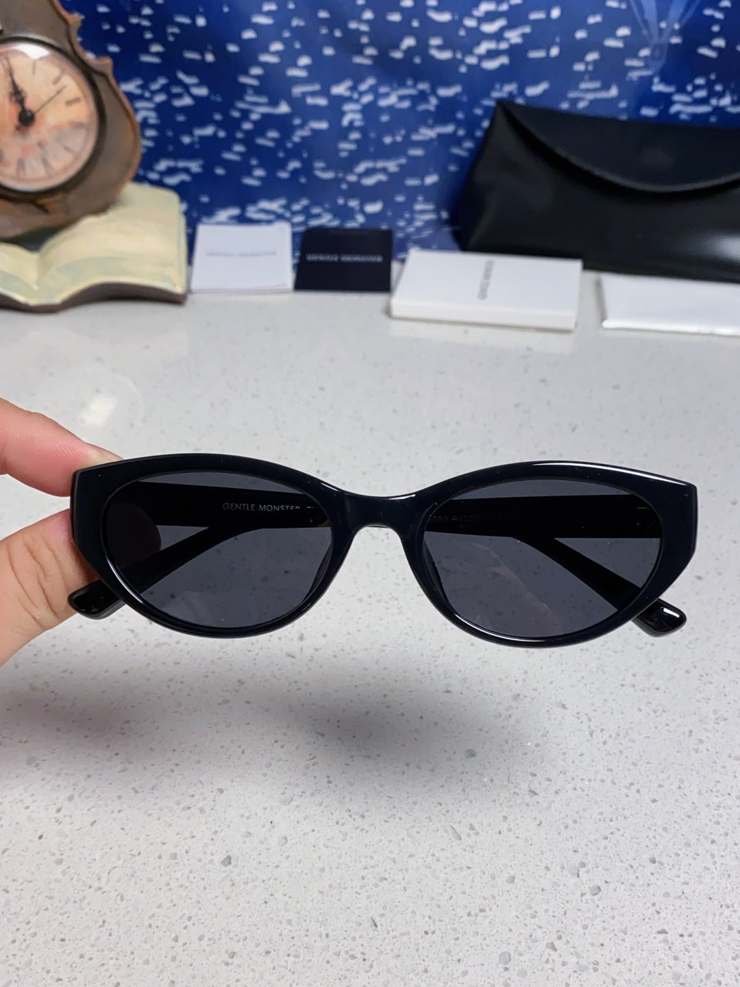 Gentle Monster TR1080 Polarized Cat-Eye Black Lens Sunglasses for Men - 358909 - detail image 4