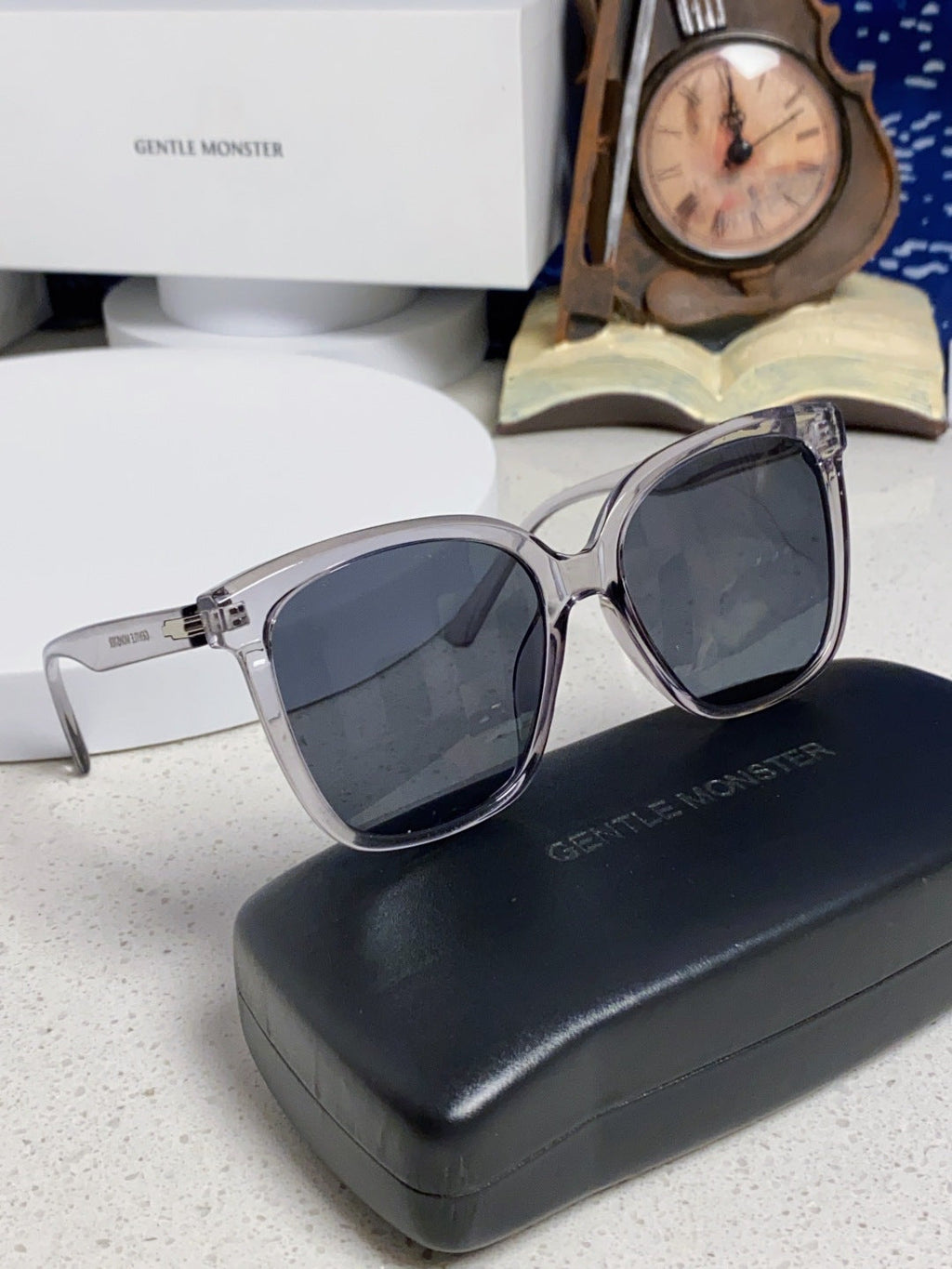 Gentle Monster LAROSA Square Black Lens Sunglasses for Men & Women - 488055 - detail image 10