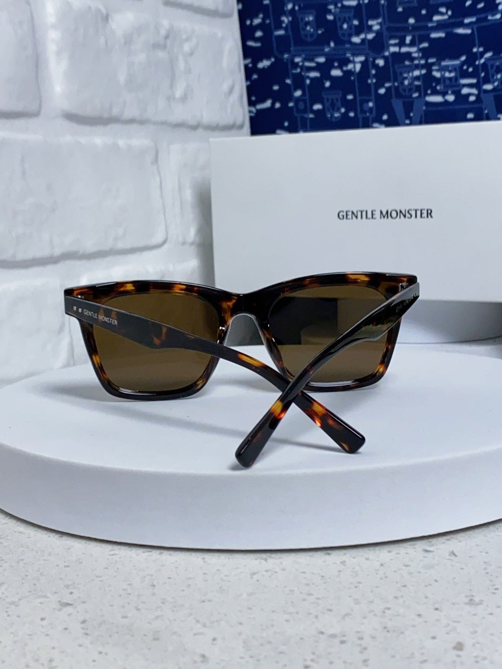 Gentle Monster GEGEN Square Black Lens Sunglasses for Men & Women - 466382 - detail image 3