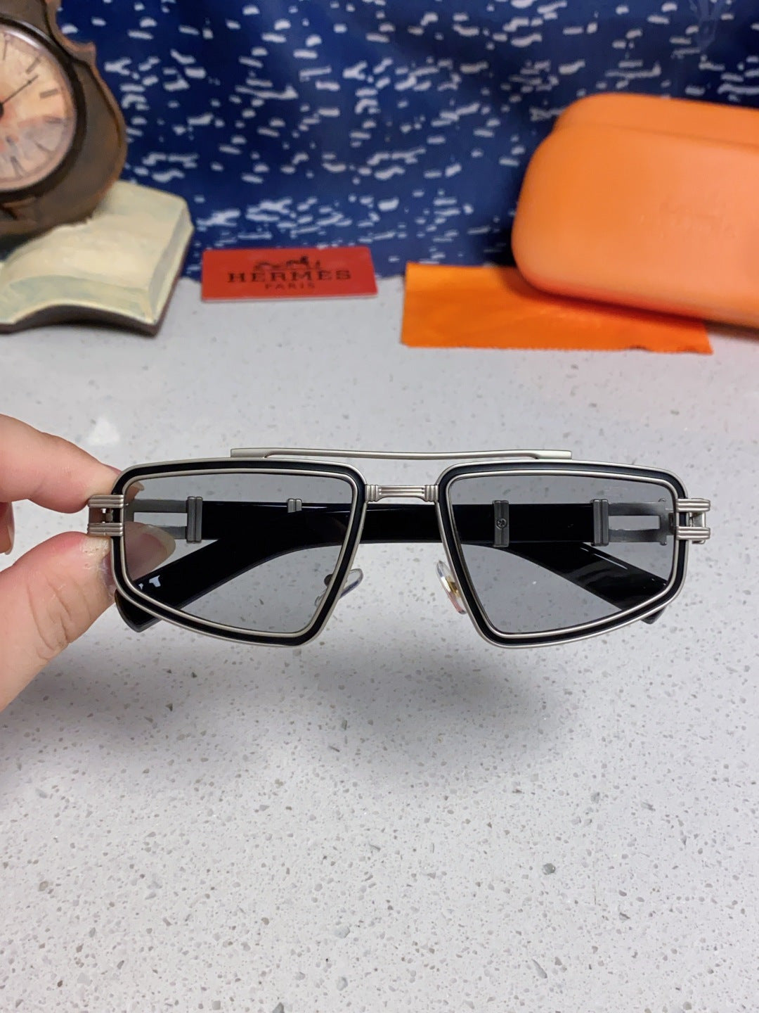 Hermès Fashion Silver Lens Sunglasses for Men & Women - 433024 - detail image 3