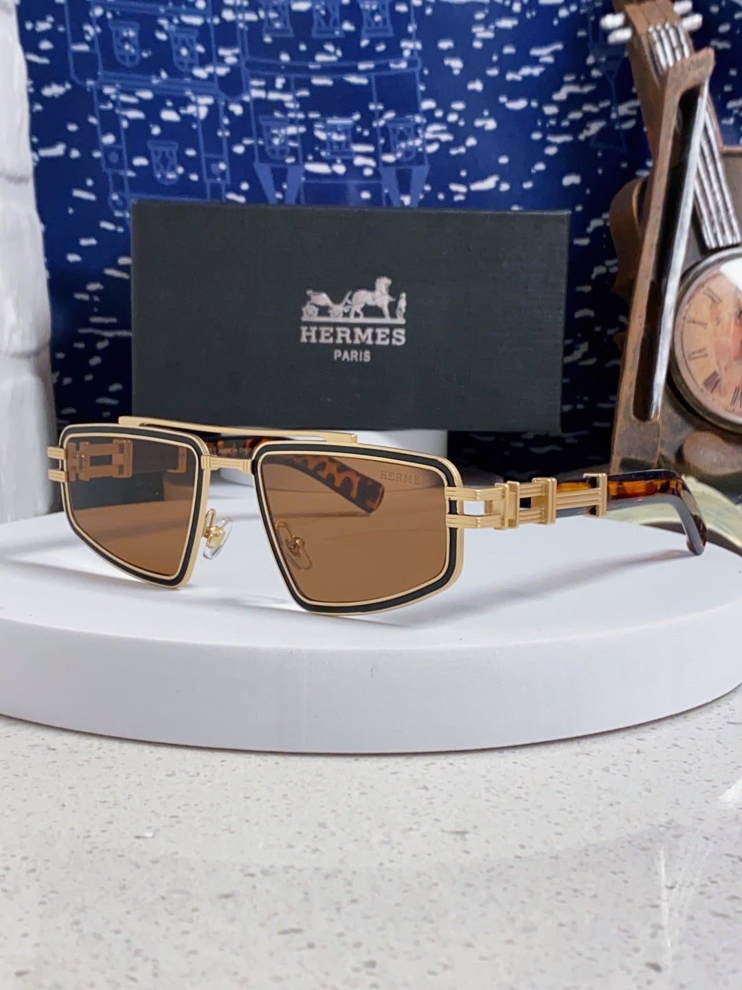 Hermès Fashion Brown Lens Sunglasses for Men & Women - 867268