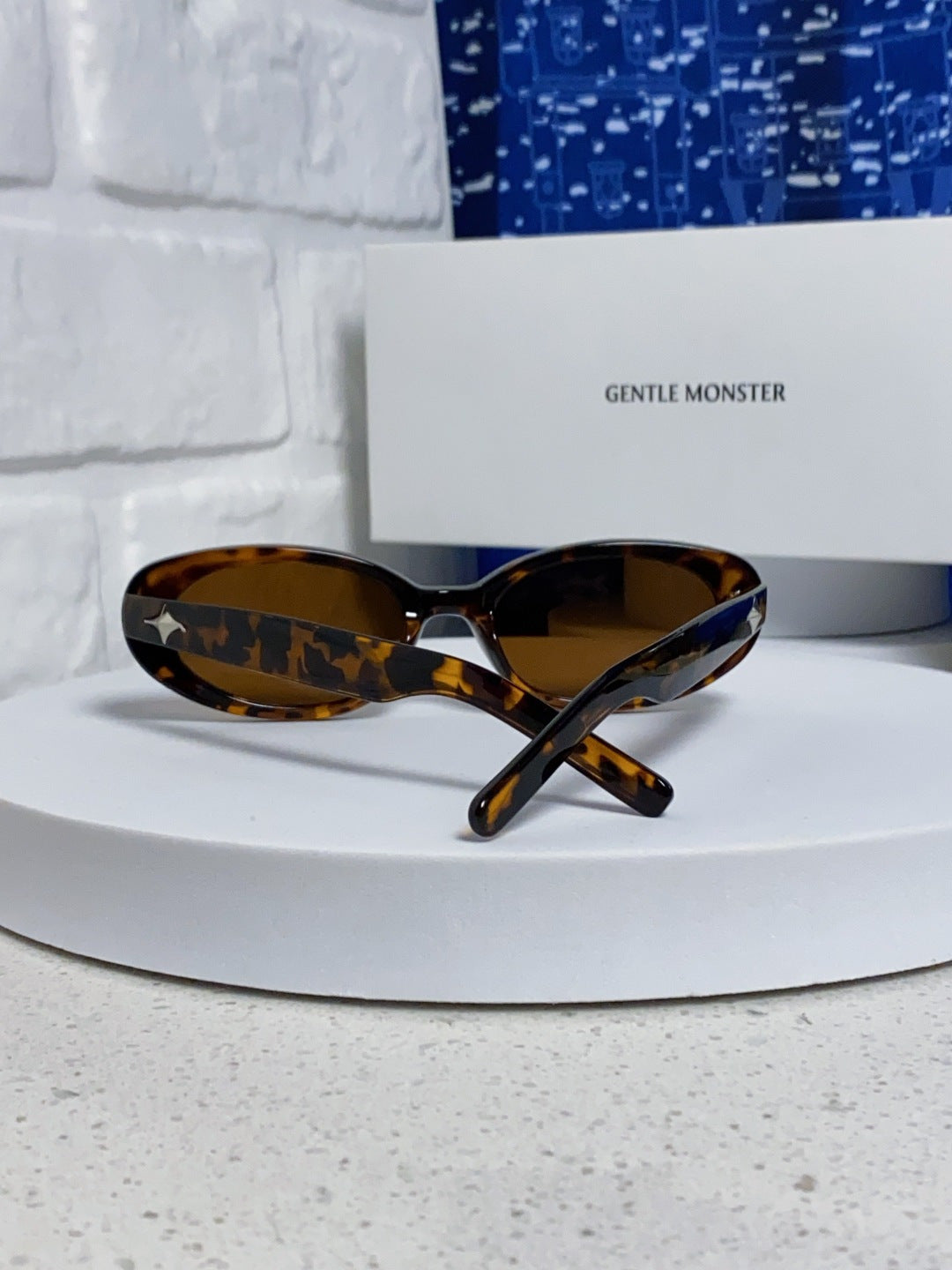Gentle Monster BANDON Round Brown Lens Sunglasses for Men & Women - 416464 - detail image 3