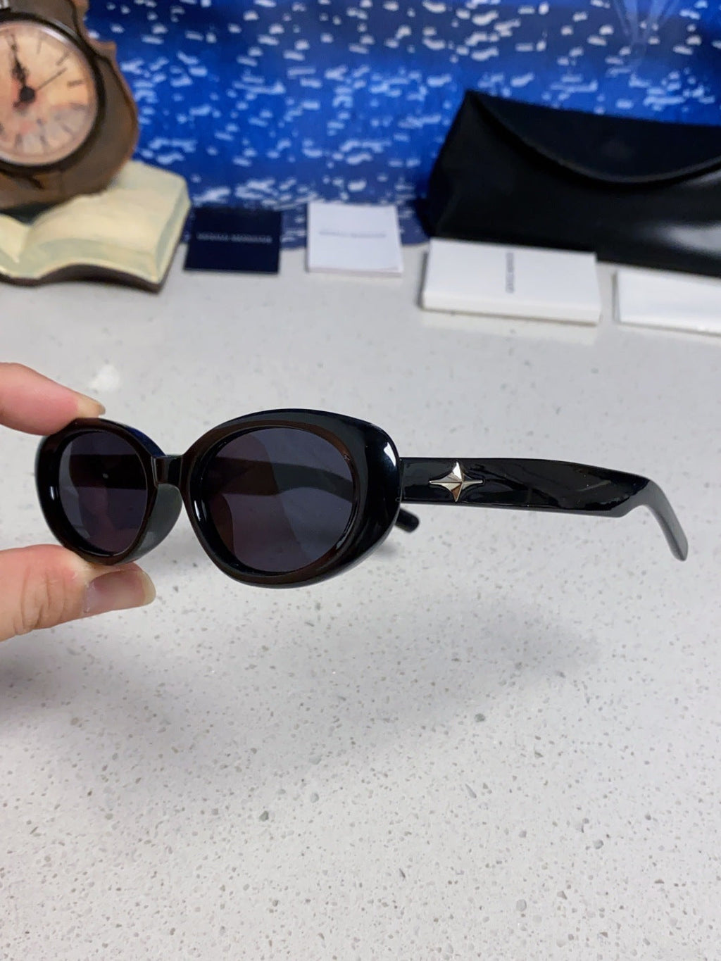 Gentle Monster BANDON Round Silver Lens Sunglasses for Men & Women - 416465 - detail image 6