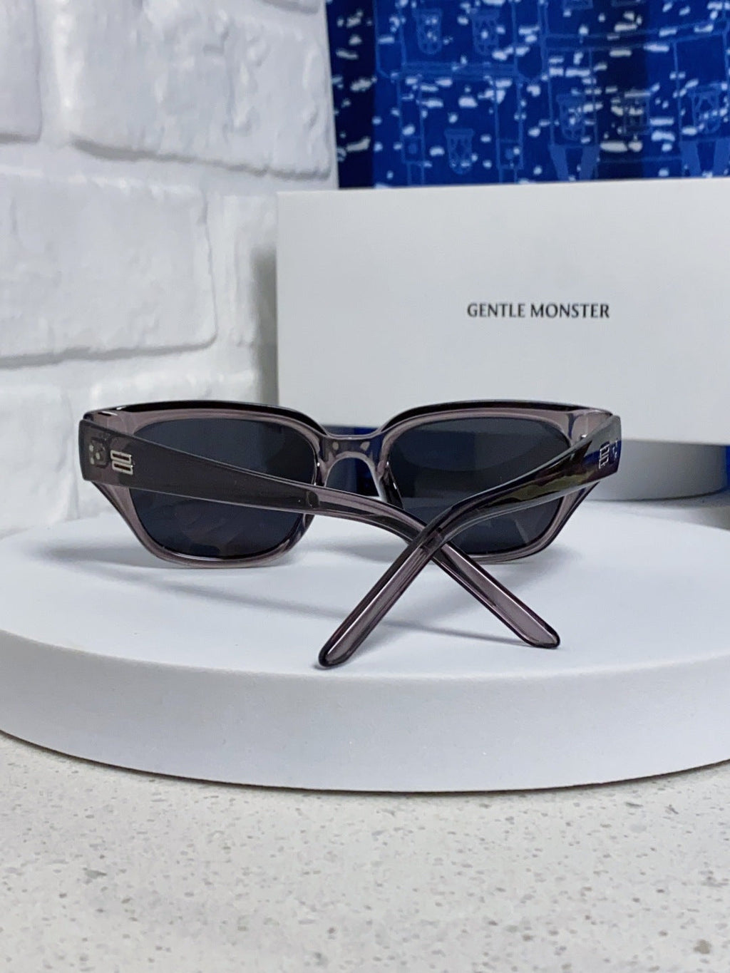Gentle Monster TR1088 Square Black Lens Sunglasses for Women - 449977 - detail image 3