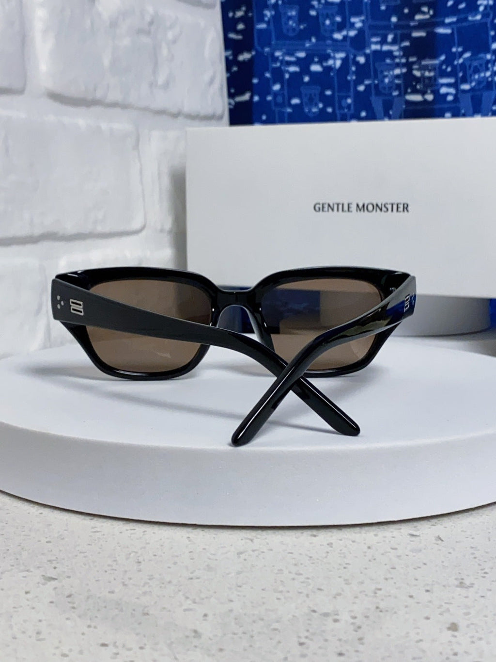 Gentle Monster TR1088 Square Silver Lens Sunglasses for Women - detail image 3