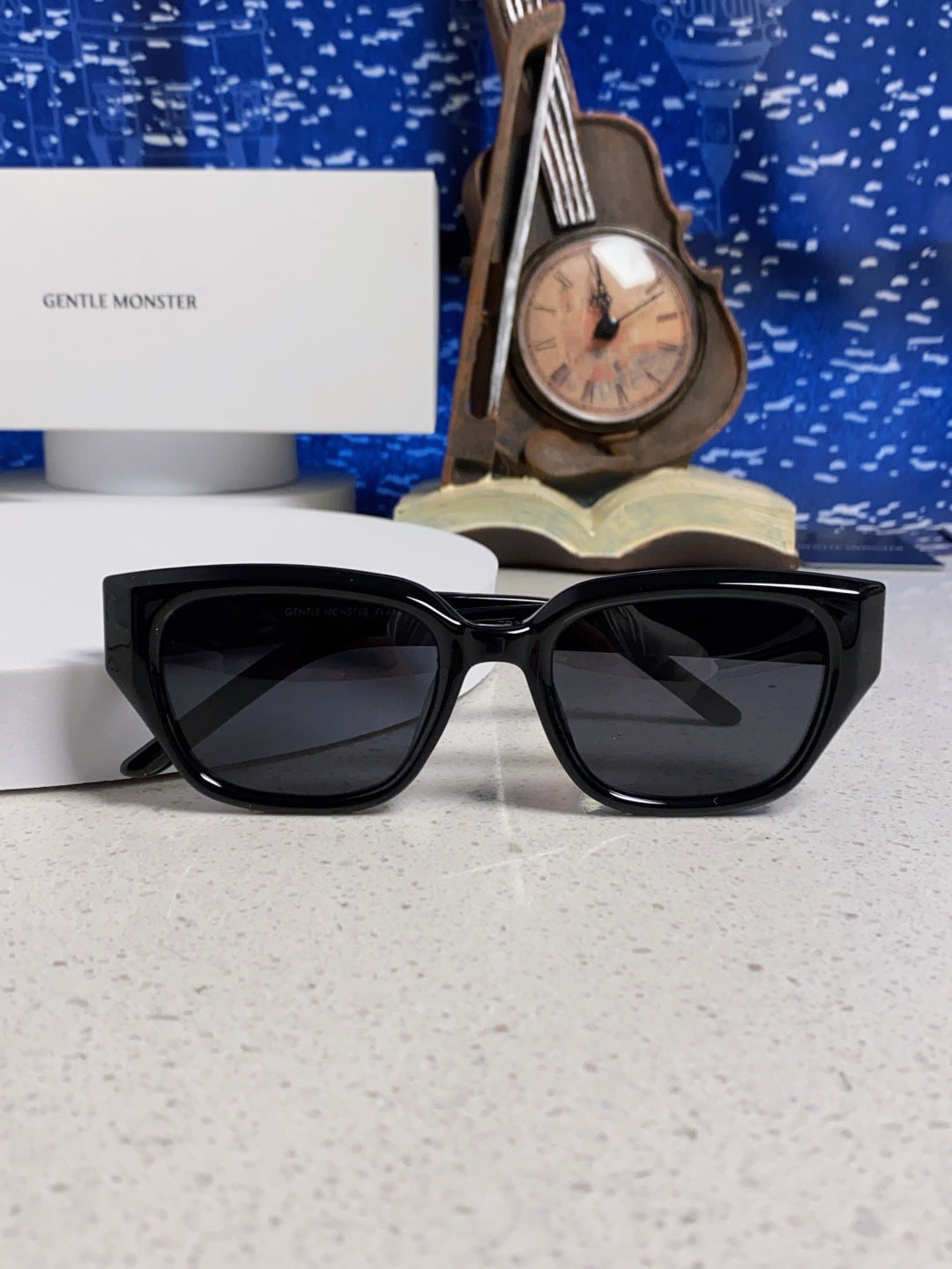 Gentle Monster TR1088 Square Black Lens Sunglasses for Women - detail image 9