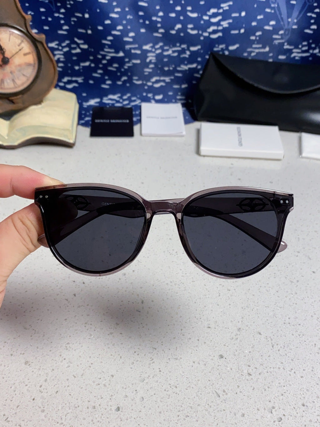 Gentle Monster TR1091 Round Black Lens Sunglasses for Men & Women - 487984 - detail image 4