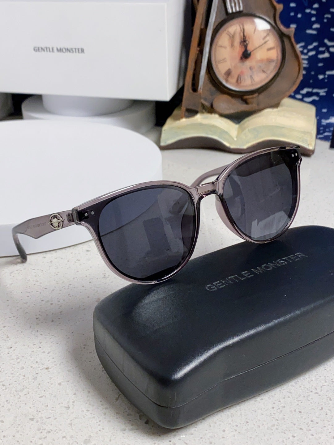 Gentle Monster TR1091 Round Black Lens Sunglasses for Men & Women - 487984 - detail image 10