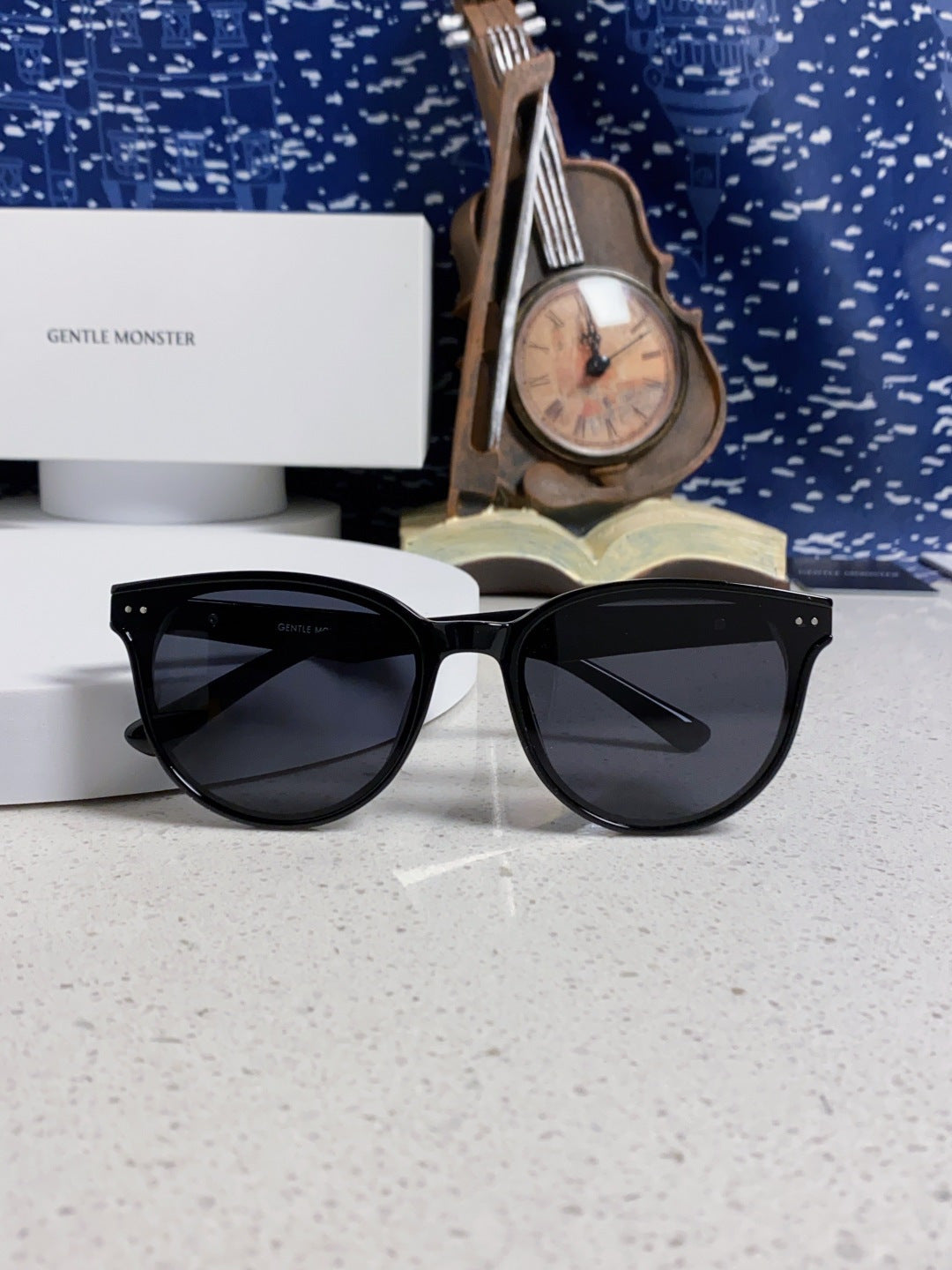 Gentle Monster TR1091 Round Black Lens Sunglasses for Men & Women - 487986 - detail image 9