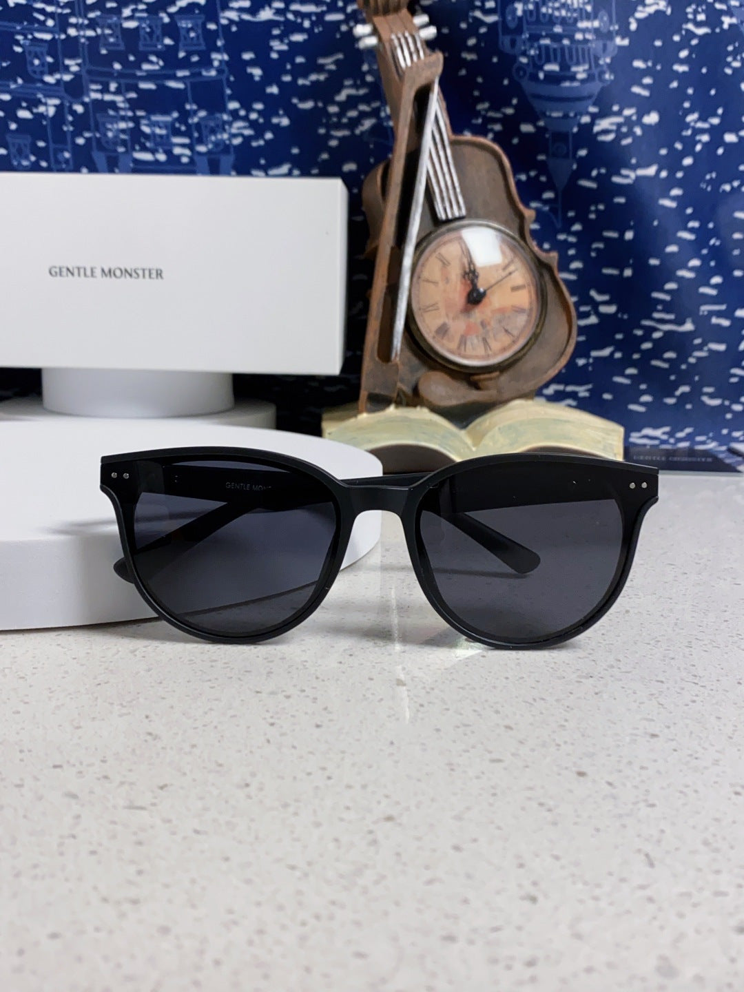 Gentle Monster TR1091 Round Black Lens Sunglasses for Men & Women - 416488 - detail image 9