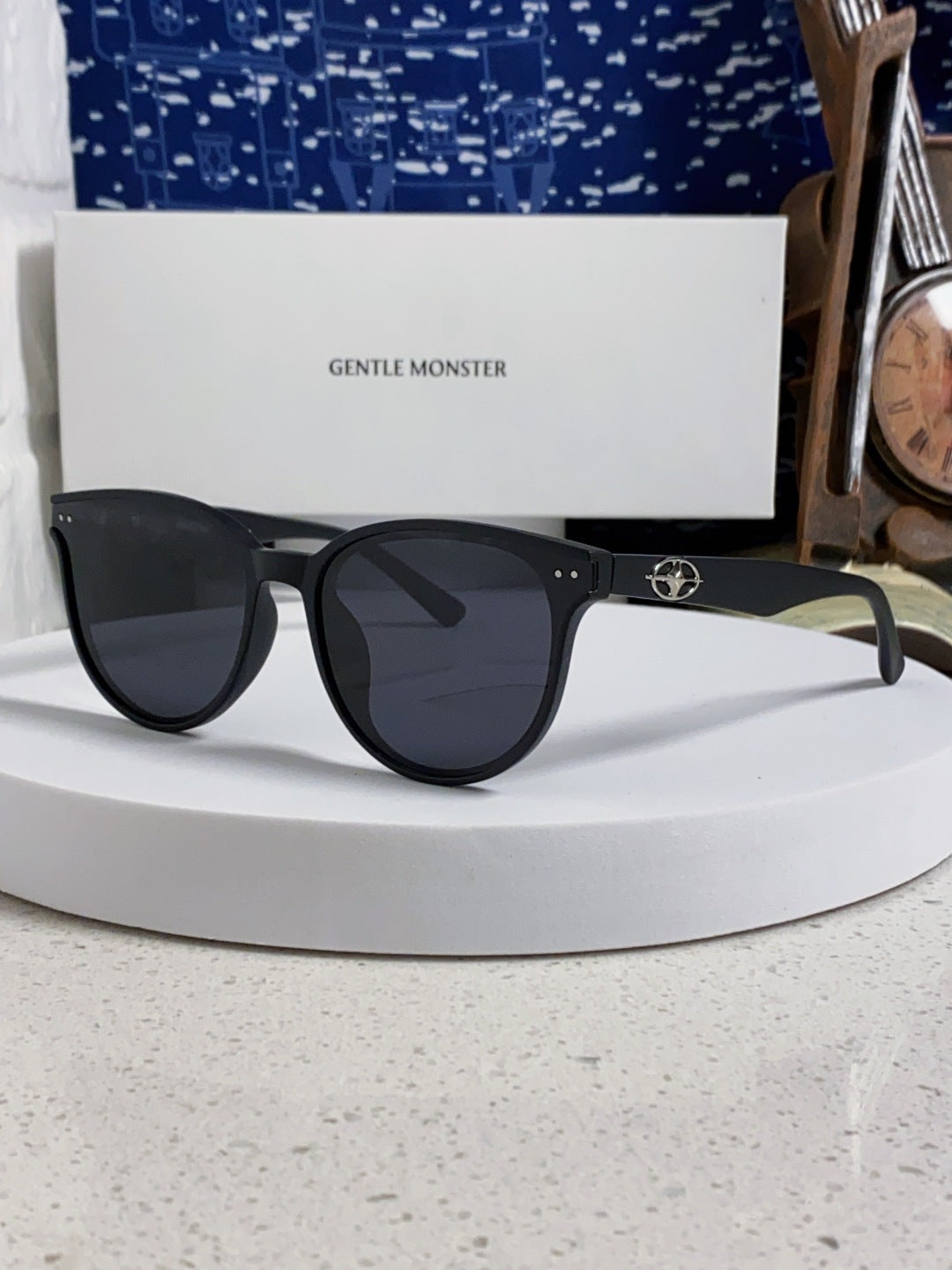 Gentle Monster TR1091 Round Black Lens Sunglasses for Men & Women - 416488