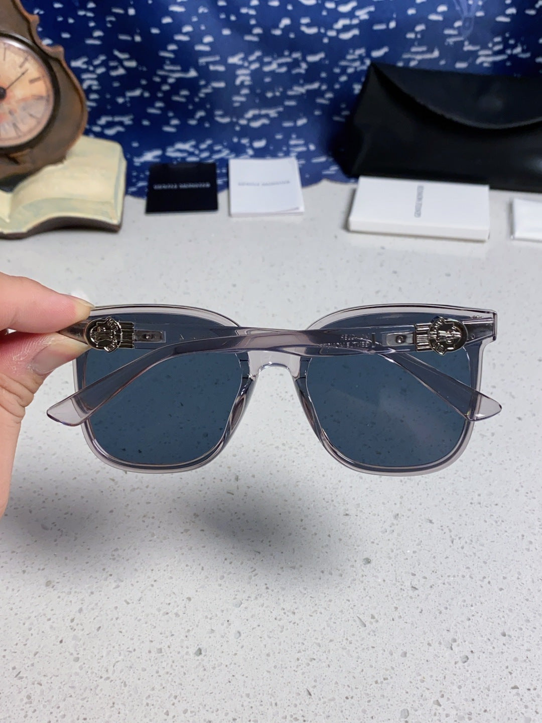 Gentle Monster SWIPE4 Square Black Lens Sunglasses for Men & Women - 416490 - detail image 5