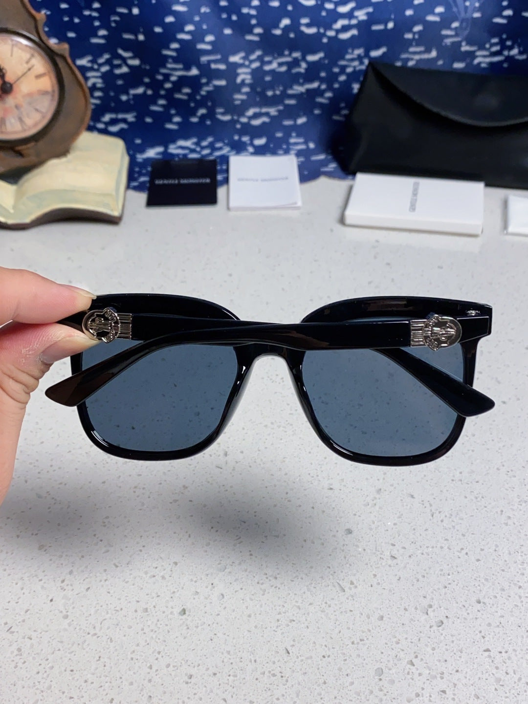 Gentle Monster SWIPE4 Square Black Lens Sunglasses for Men & Women - 416494 - detail image 5
