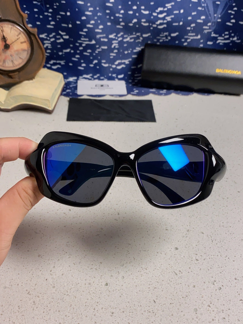 Balenciaga Oversized Blue Lens Sunglasses for Women - 358628 - detail image 4