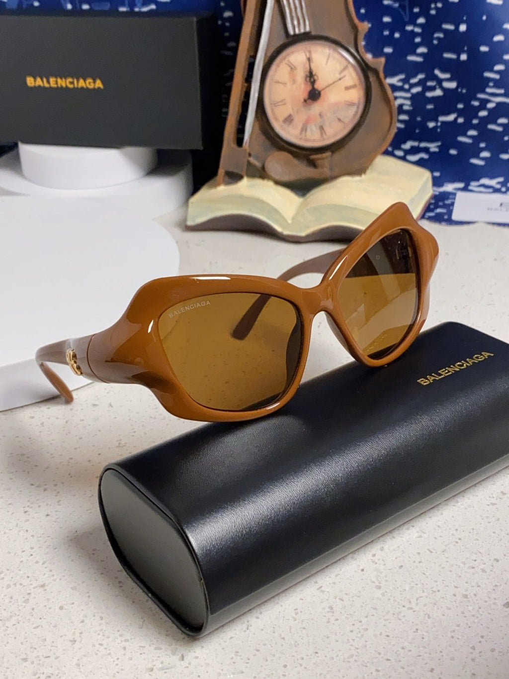 Balenciaga Oversized Brown Lens Sunglasses for Women - 358629 - detail image 10