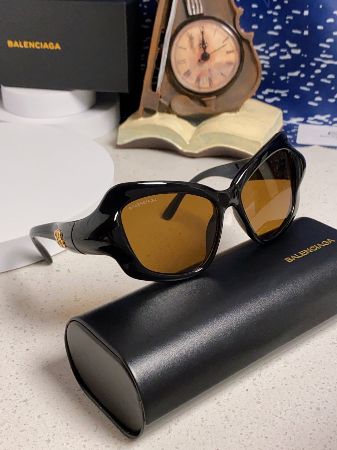 Balenciaga Oversized Brown Lens Sunglasses for Women - 358632 - detail image 10