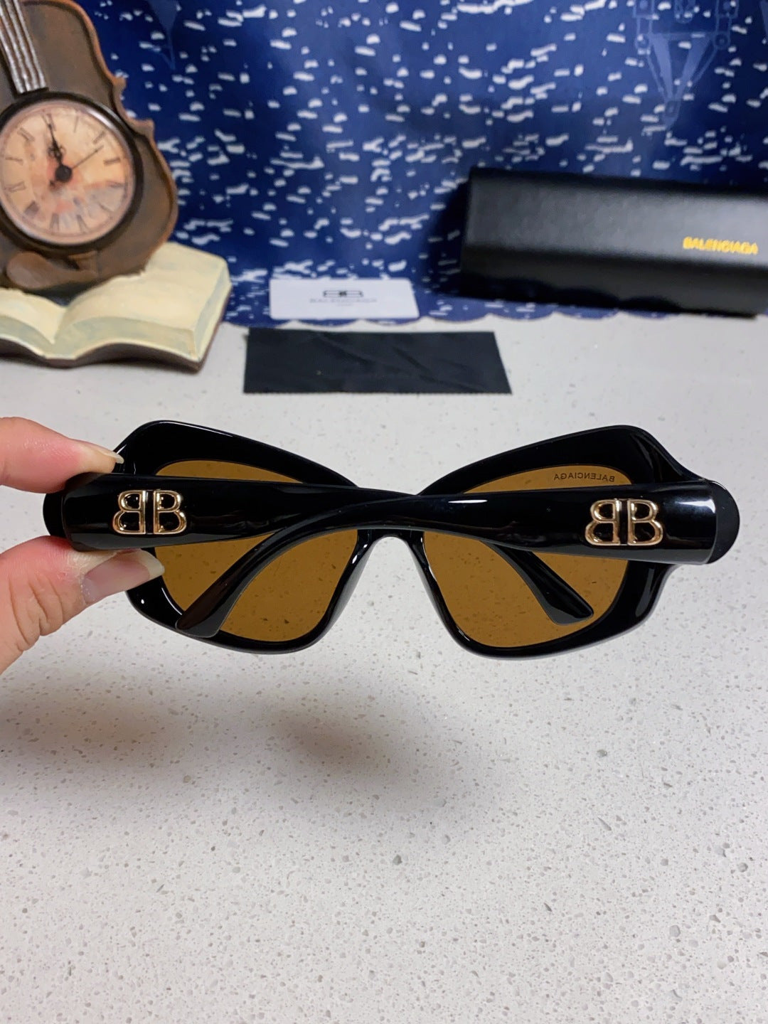 Balenciaga Oversized Brown Lens Sunglasses for Women - 358632 - detail image 5
