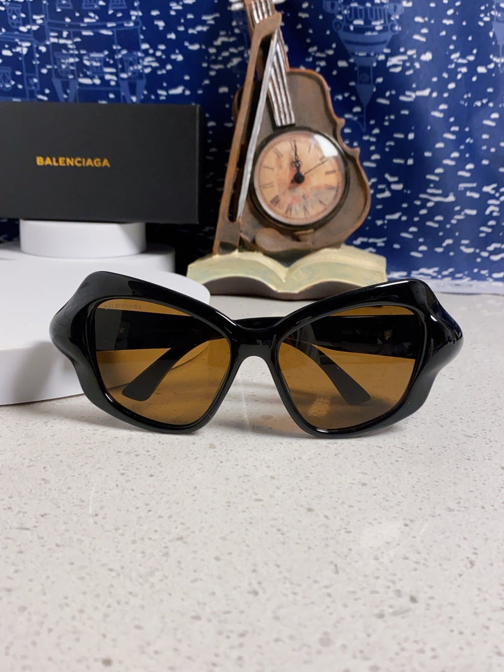 Balenciaga Oversized Brown Lens Sunglasses for Women - 358632 - detail image 9
