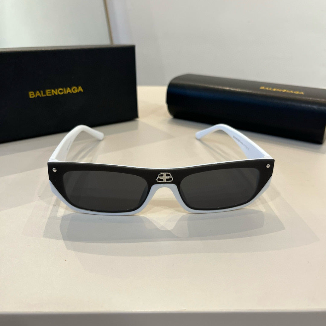 Balenciaga Rectangular Silver Lens Sunglasses for Men & Women - 372340 - detail image 2