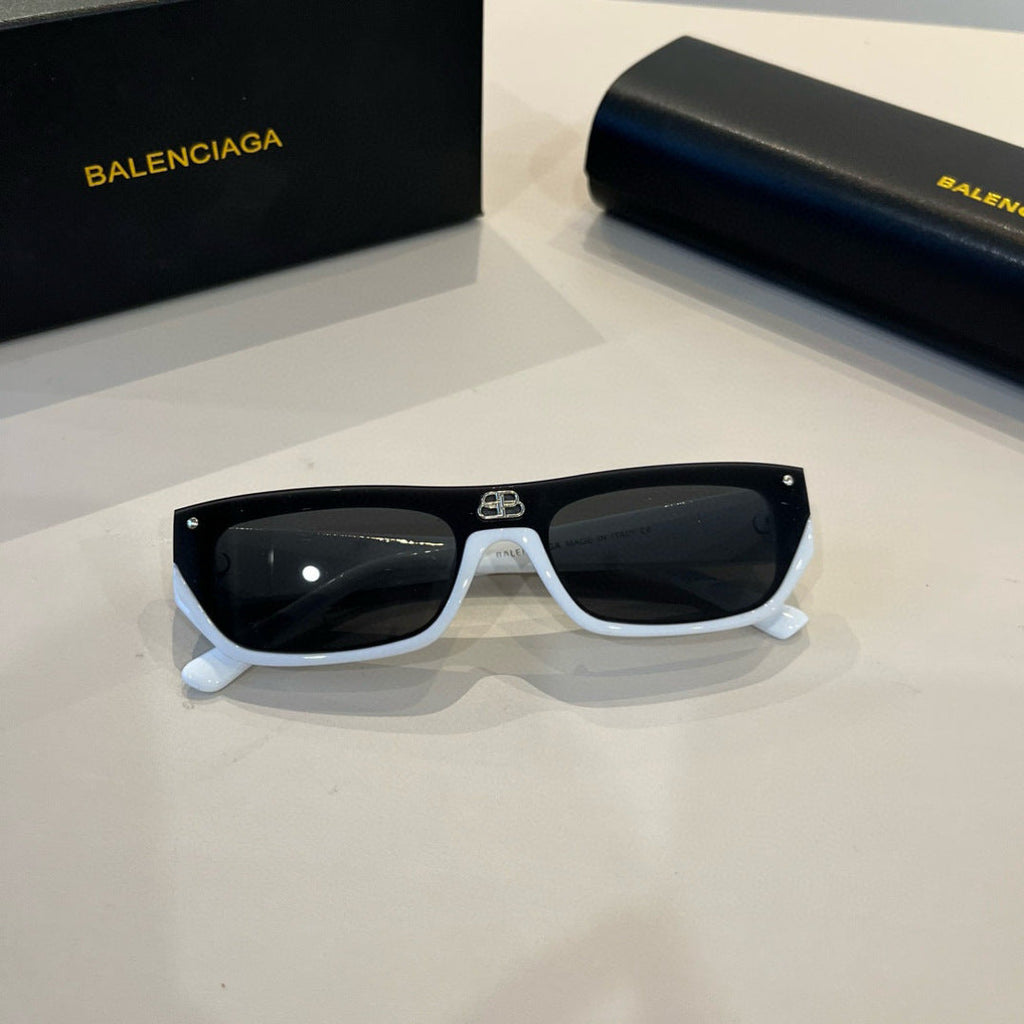 Balenciaga Rectangular Silver Lens Sunglasses for Men & Women - 372340 - detail image 6